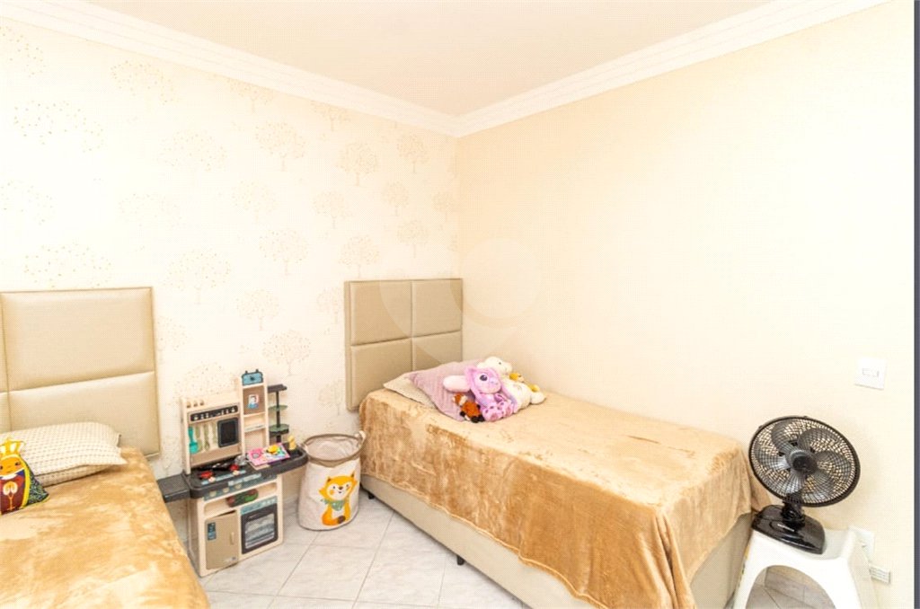 Casa à venda com 2 quartos, sendo 1 suíte, no condomínio Colina de Goiás, São Paulo - SP