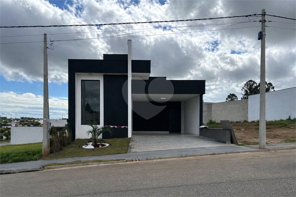 Casa à venda com 3 quartos, sendo 1 suíte,  no condomínio Reserva Ipanema, Sorocaba - SP