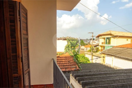 Casa à venda com 3 quartos, sendo 1 suíte,  em Vila Sônia, São Paulo, SP