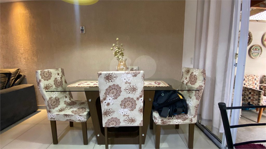 Casa à venda com 3 quartos, sendo 1 suíte, no condomínio Vivant, Rio de Janeiro - RJ
