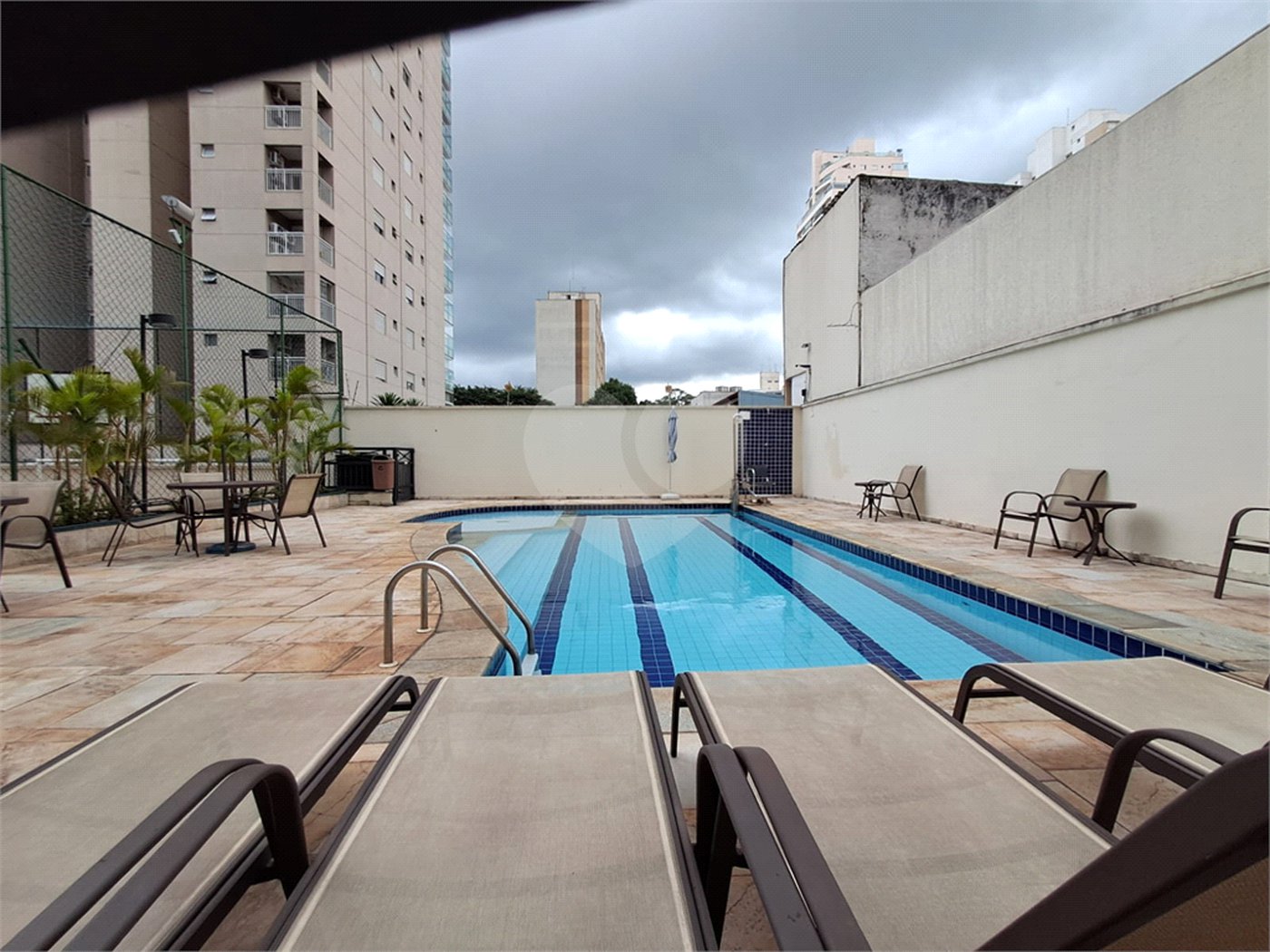 Apartamento à venda com 3 suítes em Vila Romana, São Paulo, SP