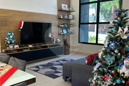 Casa à venda com 3 suítes no condomínio Shamballa 1, Atibaia - SP