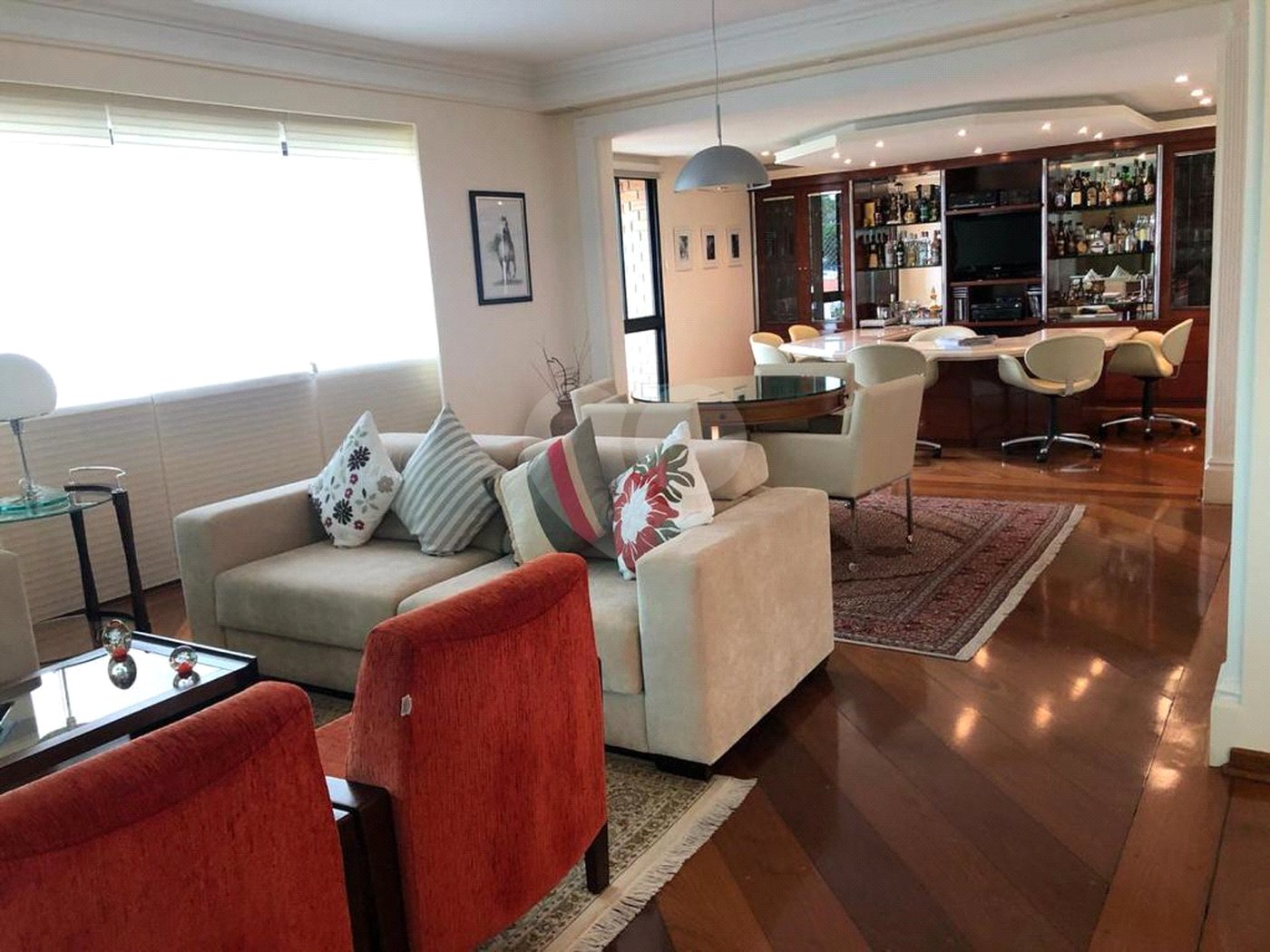Apartamento à venda com 4 suítes em Vila Oliveira, Mogi das Cruzes, SP