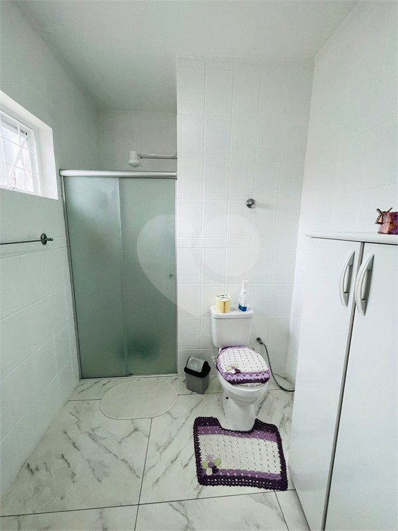 Casa à venda com 4 quartos, sendo 1 suíte,  em Jardim Stella, Santo André, SP