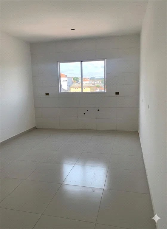 Sobrado à venda com 2 quartos em Jardim São Miguel, Cotia, SP