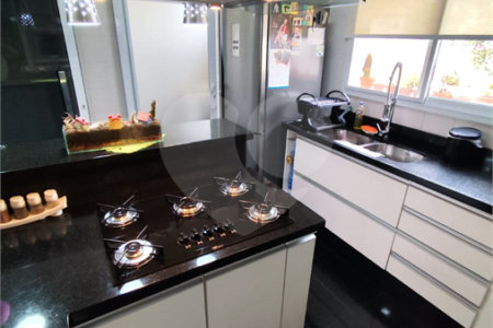 Casa à venda com 3 quartos, sendo 1 suíte,  no condomínio Bella Colonia II, Jundiaí - SP