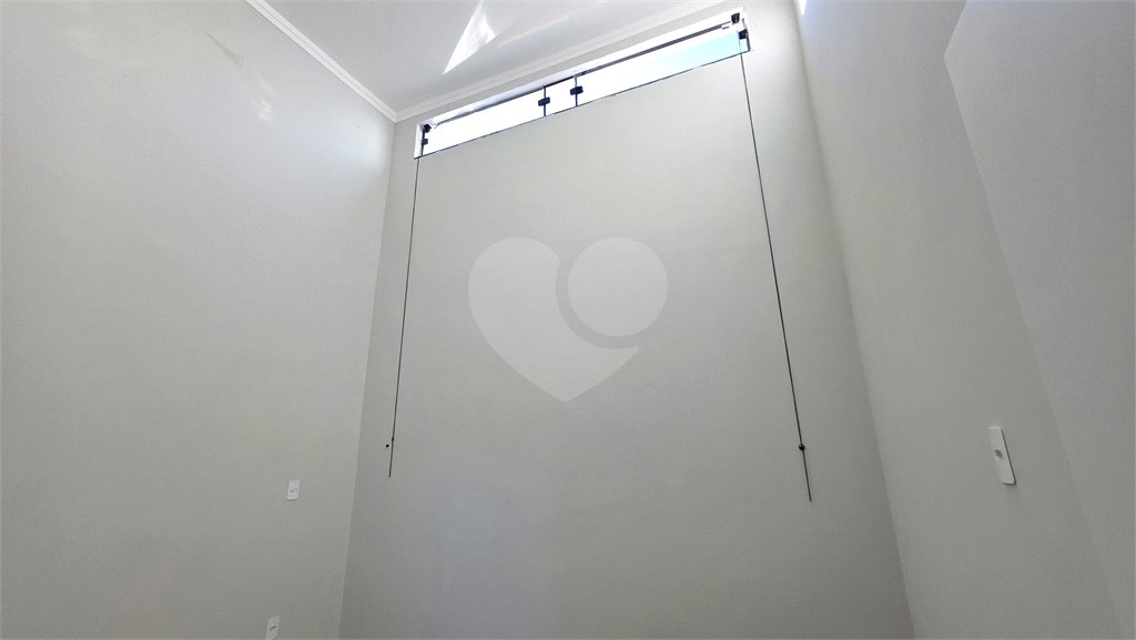 Casa à venda com 3 quartos, sendo 1 suíte, no condomínio Horto Florestal Villagio, Sorocaba - SP