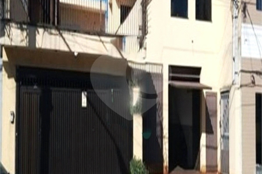Sobrado à venda com 6 quartos em Vila Maria, São Paulo, SP