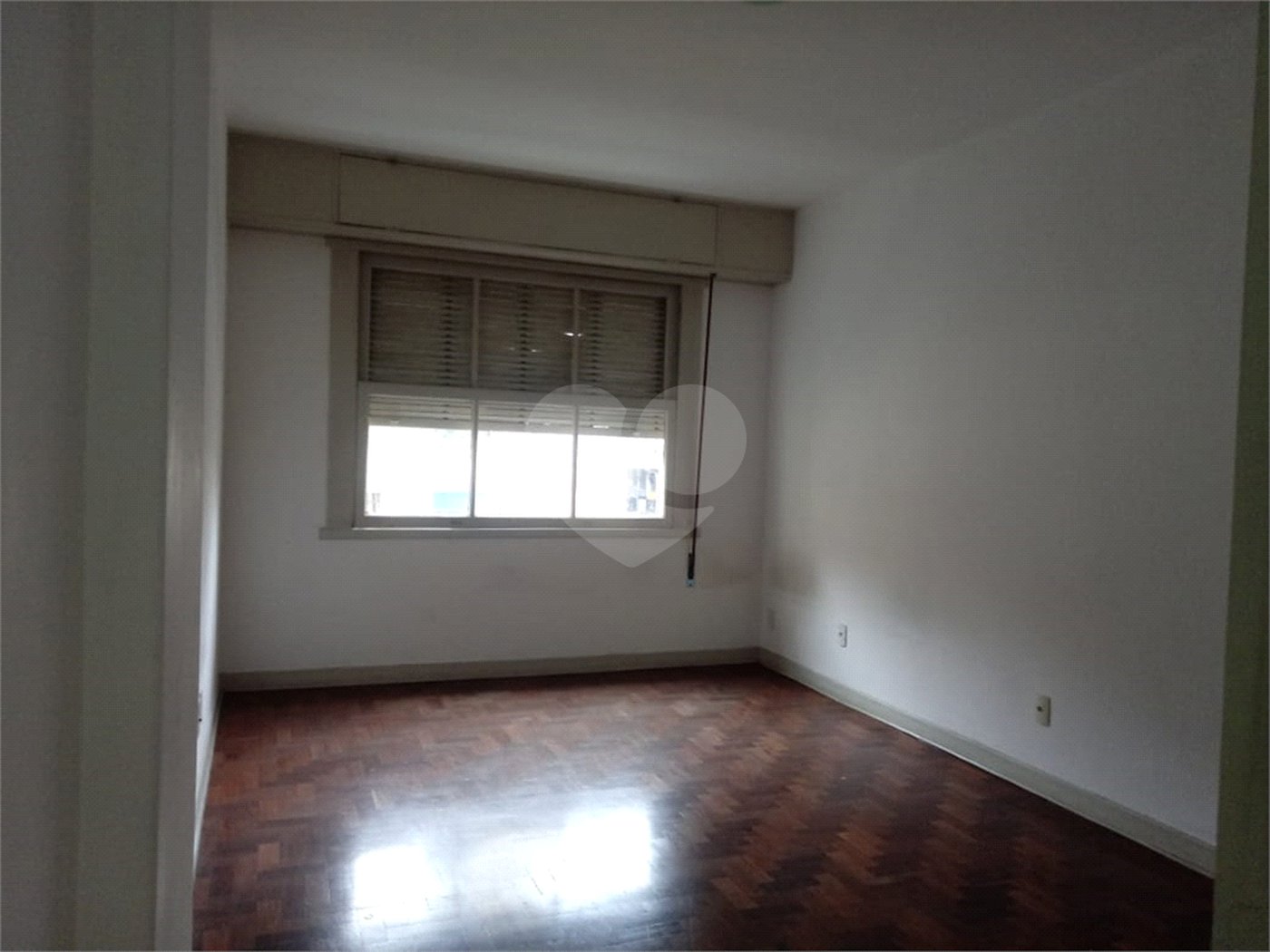 Apartamento à venda com 2 quartos, sendo 1 suíte, em República, São Paulo, SP