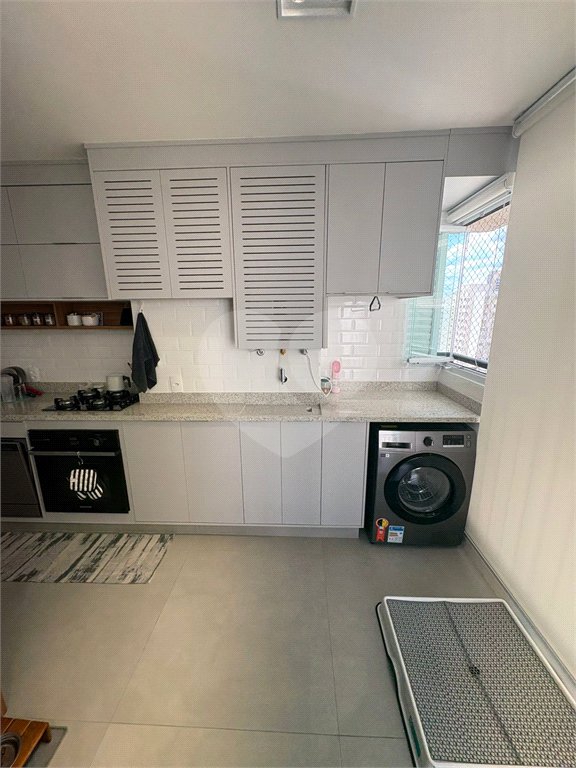 Apartamento à venda com 3 quartos, sendo 1 suíte, em Barra Funda, São Paulo, SP