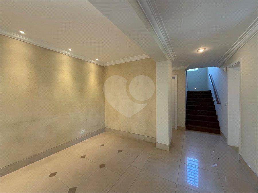 Casa à venda ou para alugar com 4 quartos, sendo 3 suítes, em Alto da Boa Vista, São Paulo, SP