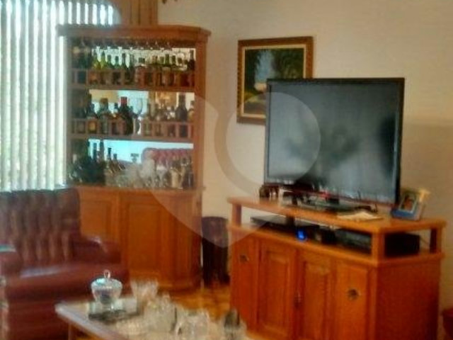 Casa Térrea à venda com 4 quartos, sendo 1 suíte,  em Vila Maria, São Paulo, SP