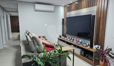 Apartamento à venda com 3 quartos, sendo 1 suíte,  em Jardim Caboré, São Paulo, SP