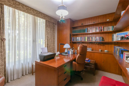 Casa Térrea à venda com 4 quartos, sendo 2 suítes, em Alto de Pinheiros, São Paulo, SP