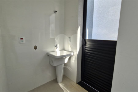 Casa de Vila à venda com 3 quartos, sendo 1 suíte, em Caetetuba, Atibaia, SP