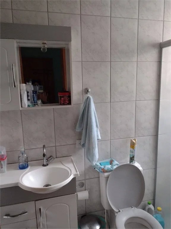 Sobrado à venda com 4 quartos, sendo 1 suíte, em Jardim Maria Luiza, São Paulo, SP