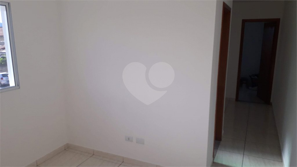 Casa à venda com 1 quarto no condomínio Camila I, São Paulo - SP