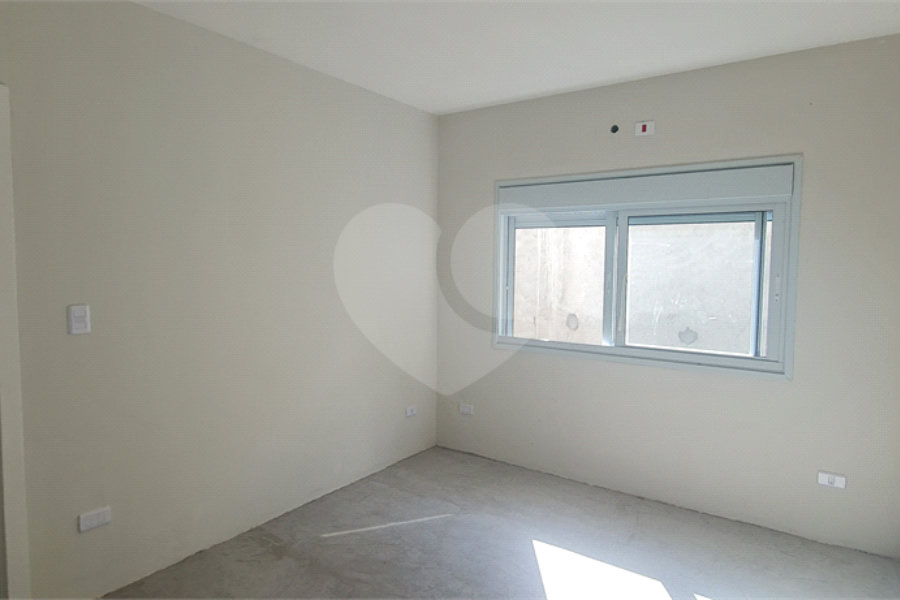 Casa à venda com 3 quartos, sendo 1 suíte, no condomínio Estancia da Serra / Residencial Nova Mairipora, Mairiporã - SP