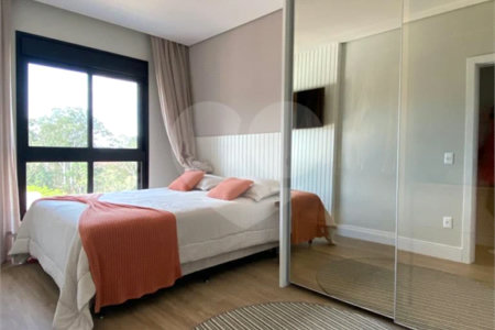 Casa à venda com 3 suítes no condomínio Bella Cittá - Villaggio II, Mogi das Cruzes - SP