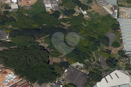 Investimento promissor: terreno para edificações residenciais, comerciais e outras em Barueri