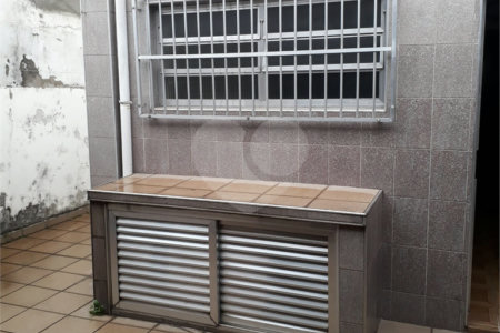 Sobrado à venda com 3 quartos em Jardim Oriental, São Paulo, SP