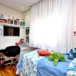 Casa à venda com 4 quartos, sendo 3 suítes,  no condomínio Itatinga 1, São Paulo - SP