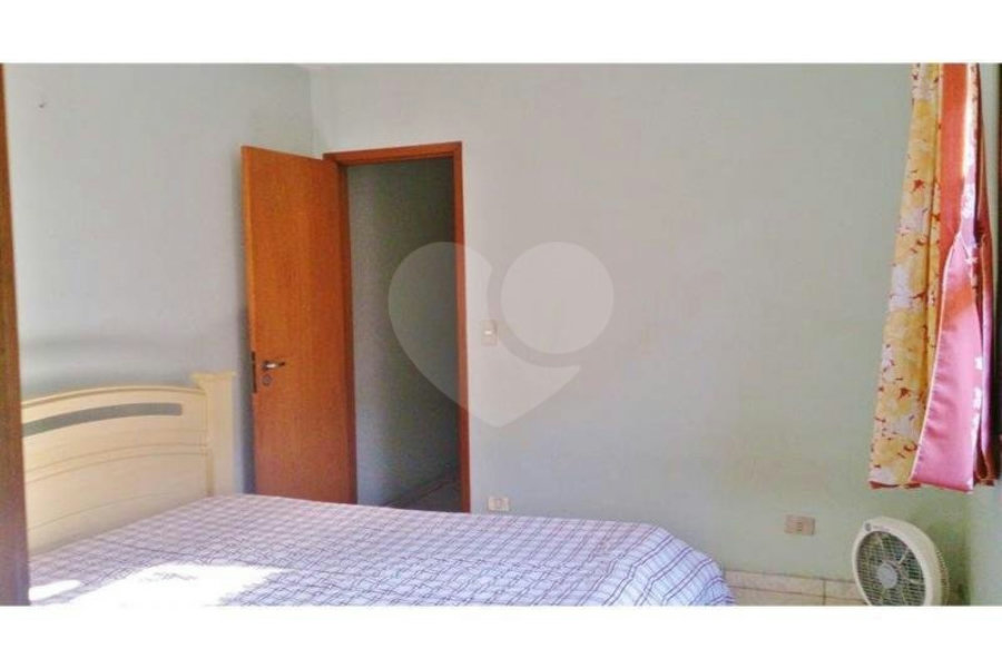 Sobrado à venda com 3 quartos, sendo 1 suíte, em Parada Inglesa, São Paulo, SP