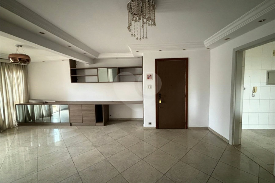 Apartamento à venda com 3 quartos, sendo 1 suíte, em Santana, São Paulo, SP