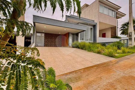 Casa à venda com 3 quartos, sendo 2 suítes, no condomínio Condomino Campos do Conde - Fase 2, Sorocaba - SP