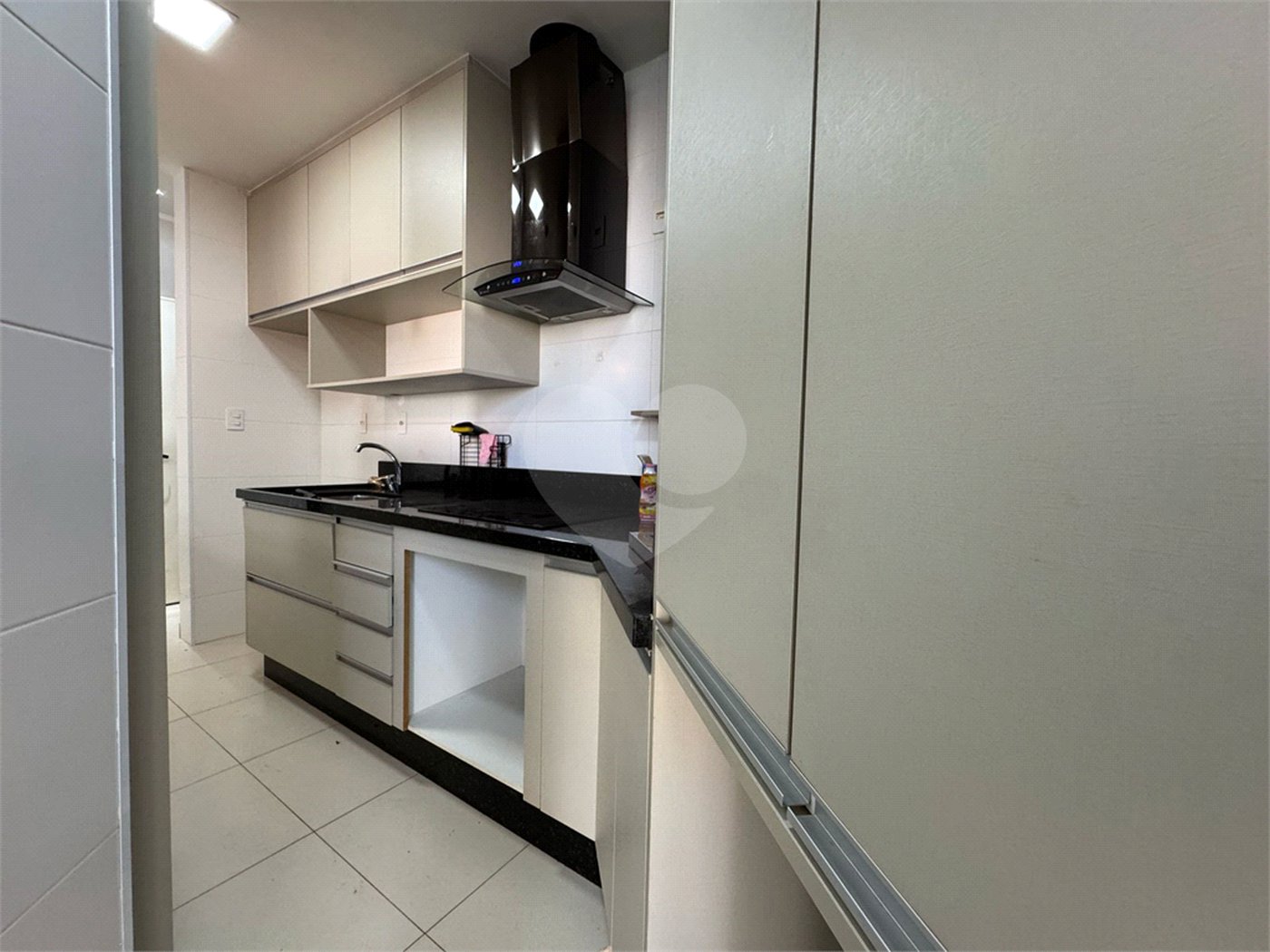 Apartamento à venda com 2 quartos em Vila La Brunetti, Itapetininga, SP