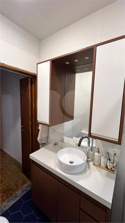 Sobrado à venda com 2 quartos em Vila Uberabinha, São Paulo, SP