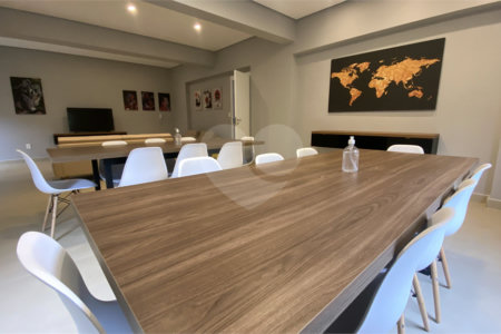 Apartamento à venda com 2 quartos, sendo 1 suíte,  em Vila Andrade, São Paulo, SP
