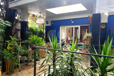 Casa à venda com 3 suítes em Lapa, São Paulo, SP