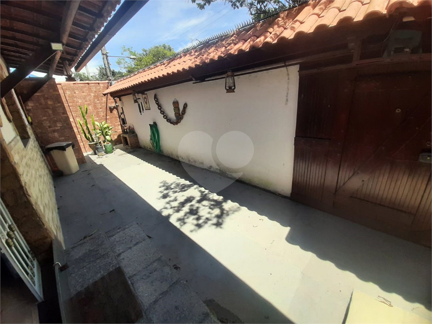 Casa à venda com 4 suítes em Santa Cruz, Rio de Janeiro, RJ