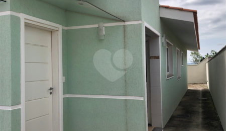 Casa à venda com 3 quartos, sendo 1 suíte,  no condomínio Marfi Iii- Fase Iii, Bom Jesus dos Perdões - SP