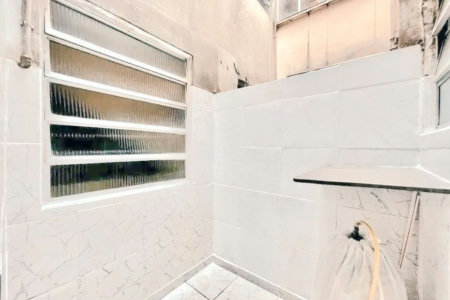 Apartamento com 2 dormitórios à venda, 70 m² por R$ 430.000,00 - Gonzaga - Santos/SP