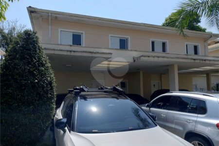Casa à venda com 4 quartos, sendo 2 suítes,  no condomínio Aromaz, São Bernardo do Campo - SP