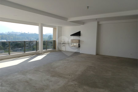 Apartamento à venda com 4 suítes em Real Parque, São Paulo, SP