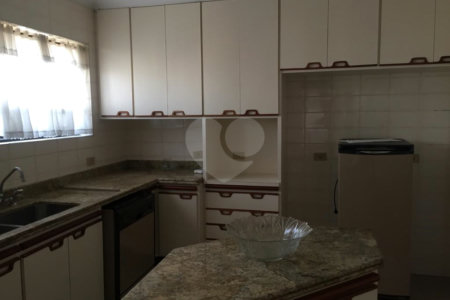 Apartamento à venda com 4 suítes em Bosque da Saúde, São Paulo, SP