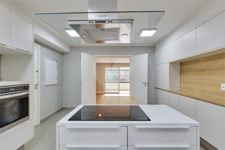 Apartamento à venda com 4 quartos, sendo 3 suítes, em Granja Julieta, São Paulo, SP
