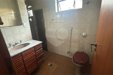 Sobrado à venda com 3 quartos, sendo 1 suíte, em Vila São Francisco, São Paulo, SP