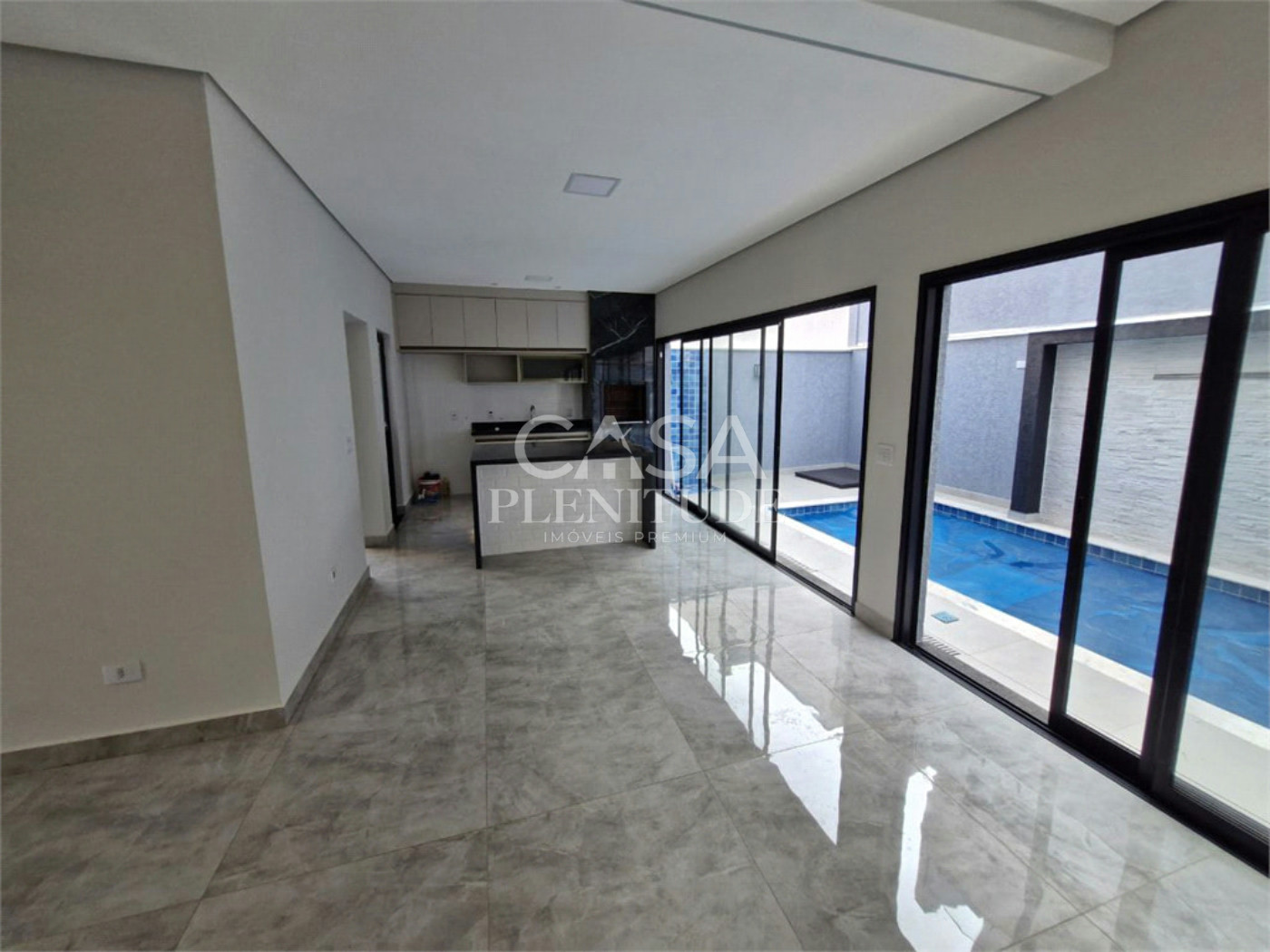 Casa em condomínio à venda com 3 quartos, sendo 1 suíte, em Cajuru do Sul, Sorocaba, SP