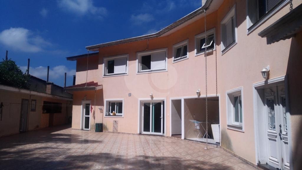 Casa à venda com 5 suítes em Arujázinho I, Ii e Iii, Arujá, SP