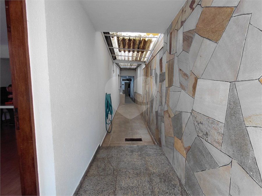 Sobrado à venda com 3 quartos em Vila Romana, São Paulo, SP