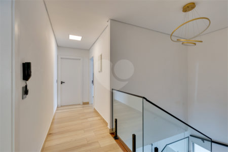 Casa à venda com 4 suítes no condomínio Villa Suiça, São Paulo - SP