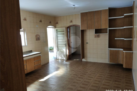 Casa à venda com 5 quartos, sendo 1 suíte, em Jaguaré, São Paulo, SP