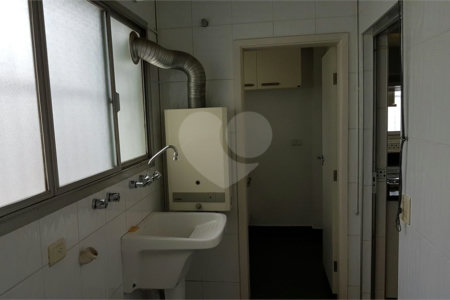 Apartamento à venda com 3 quartos, sendo 1 suíte, em Alto da Lapa, São Paulo, SP