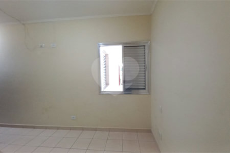 Casa para alugar com 3 quartos, sendo 1 suíte, em Jardim Bonfiglioli, São Paulo, SP