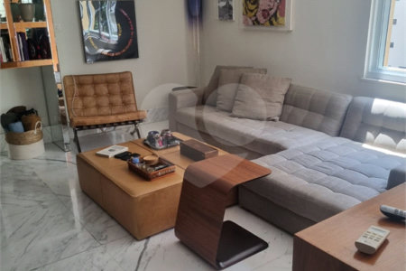 Apartamento à venda com 2 suítes em Cerqueira César, São Paulo, SP