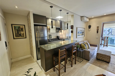 Apartamento para alugar com 2 quartos, sendo 1 suíte,  em Jardim das Acácias, São Paulo, SP